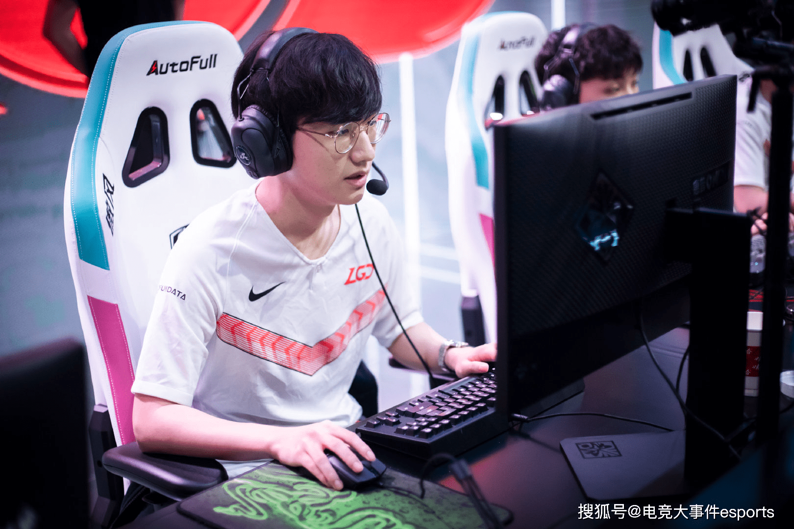 JDG横扫DFM，Peanut开启传奇时刻2025世界赛2:0（釜山）