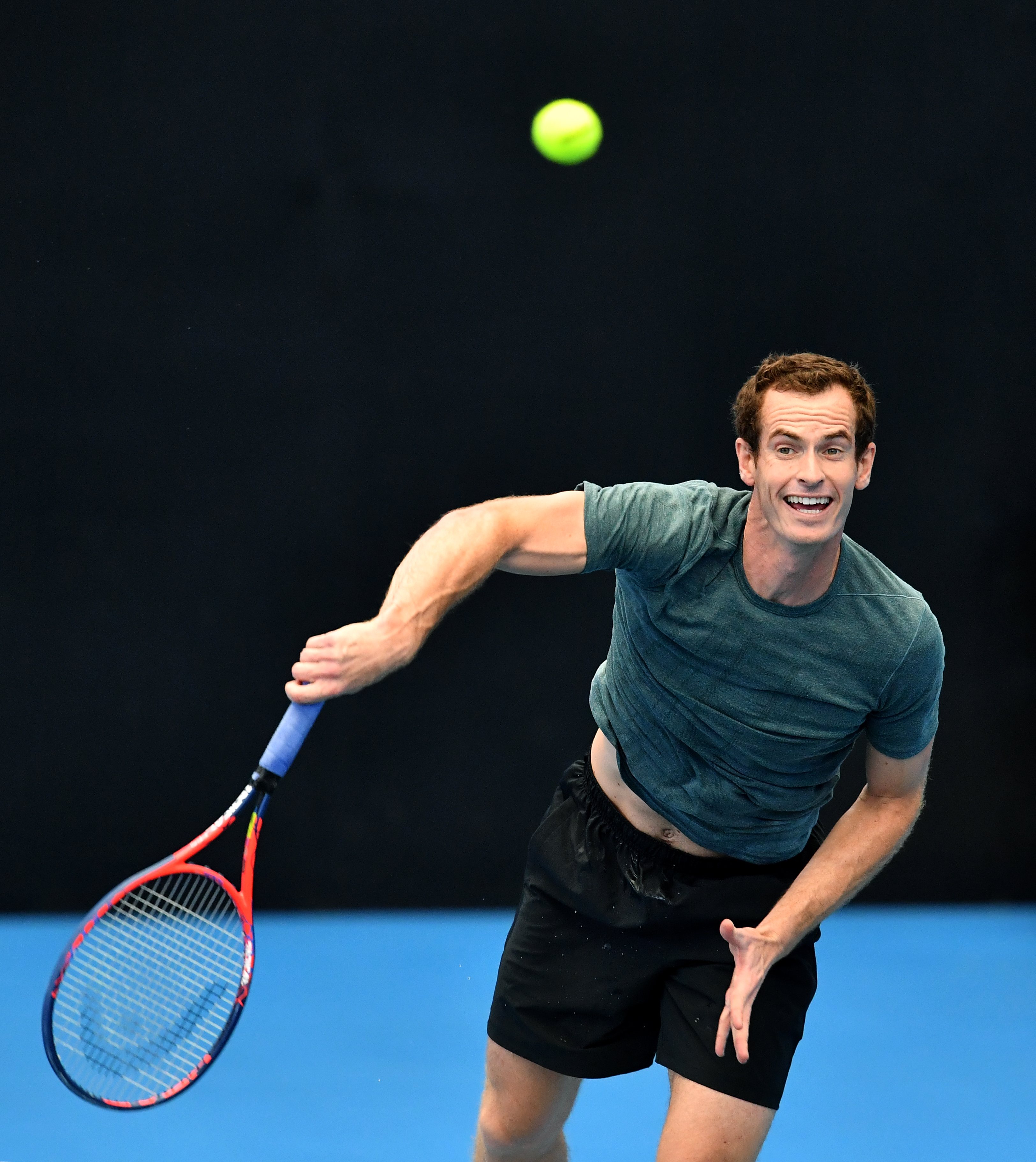 华体会网址-世界网球队险胜欧洲网球队，穆雷高光表现的简单介绍